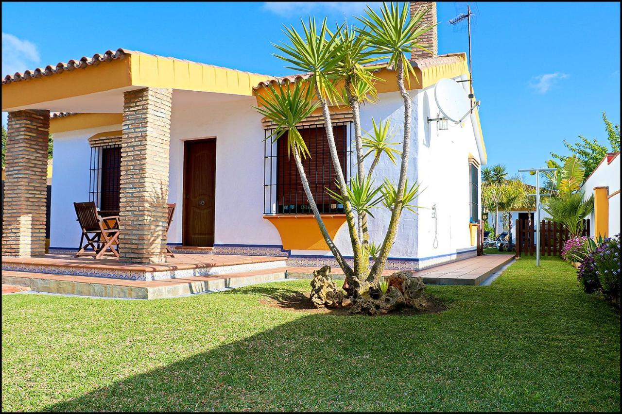 Chalet con piscina en Roche Viejo Conil De La Frontera Exterior foto